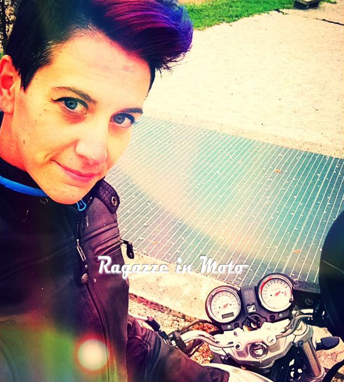 alice_ragazze_in_moto