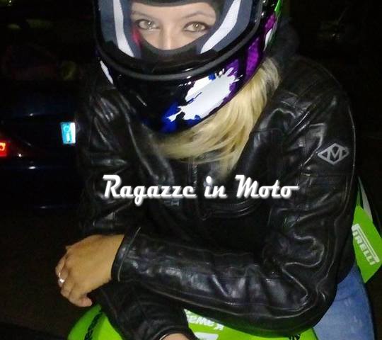 arianna_ragazze_in_moto