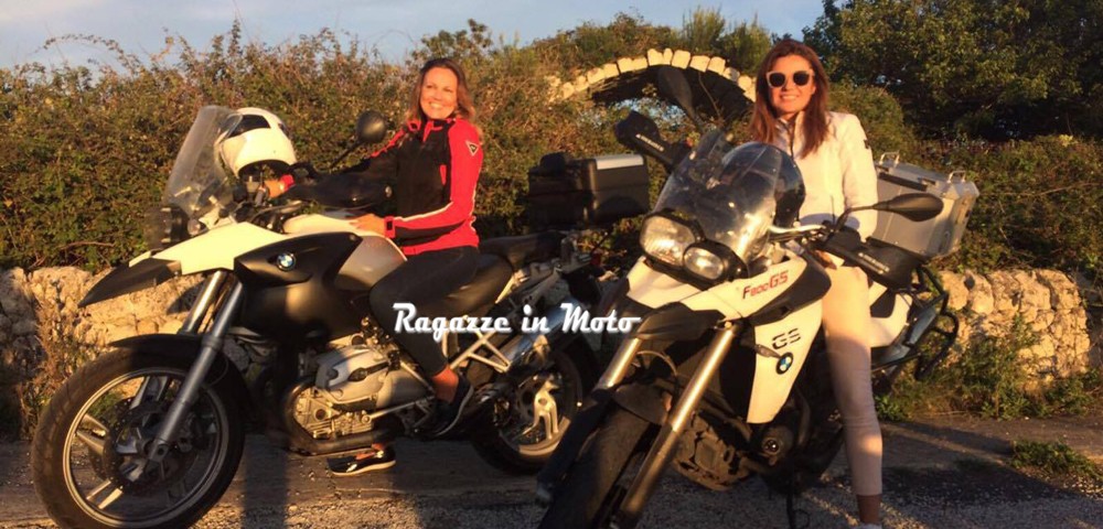 cristina_ragazze_in_moto