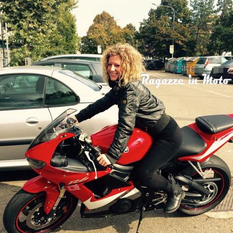 giulia_ragazze_in_moto