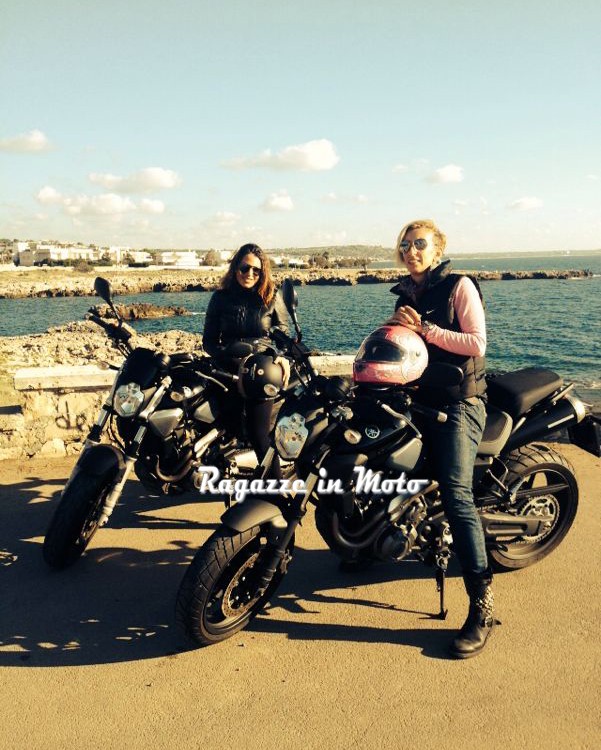 isabella_ragazze_in_moto