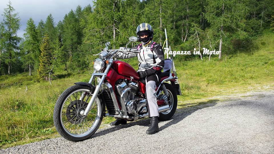 monica_mini_concorso_ragazze-in_moto