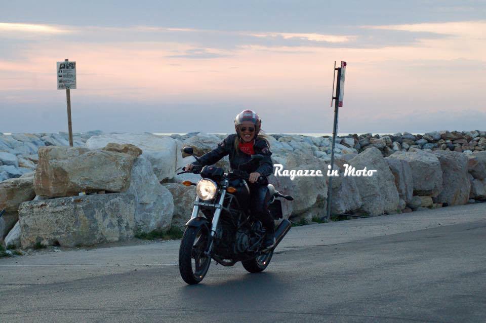 tamara_ragazze_in_moto