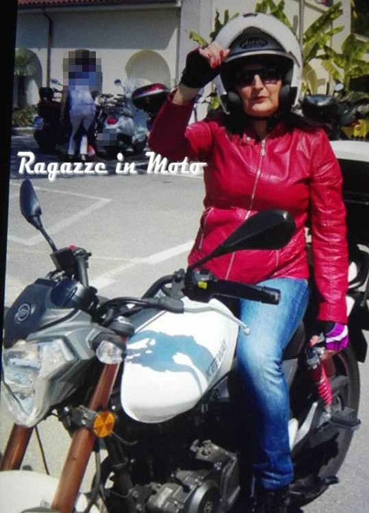 alexandrina_ragazze_in_moto