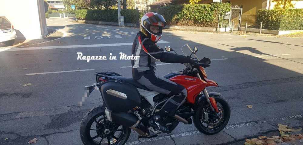 aliona_ragazze_in_moto