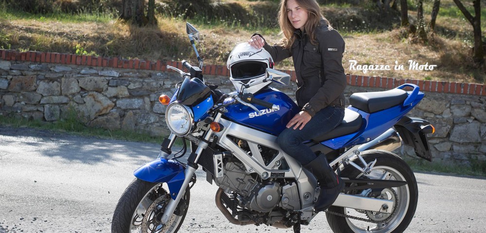 giulia_ragazze_in_moto