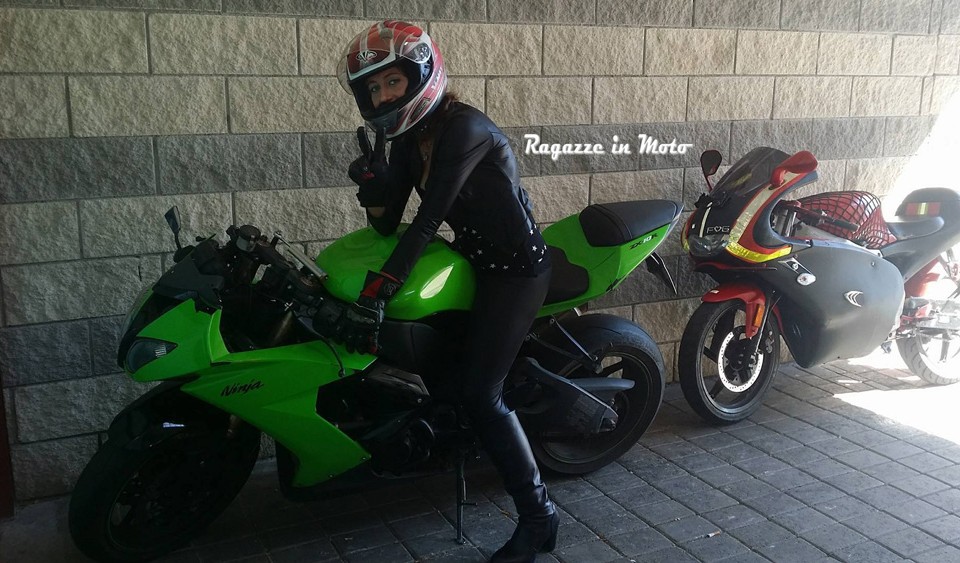 giulia_ragazze_in_moto