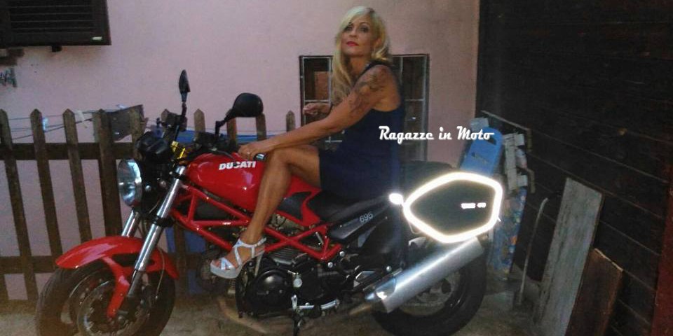 monica_ragazze_in_moto