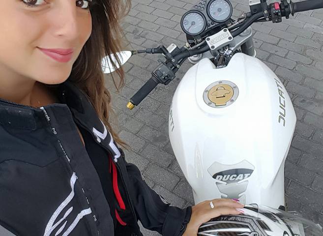 nadia_ragazze_in_moto