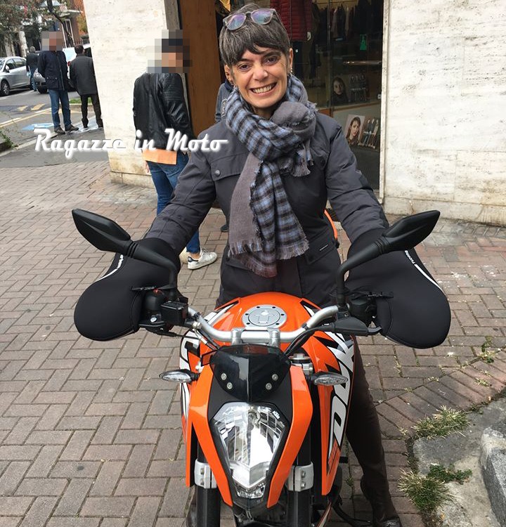 nadia_ragazze_in_moto