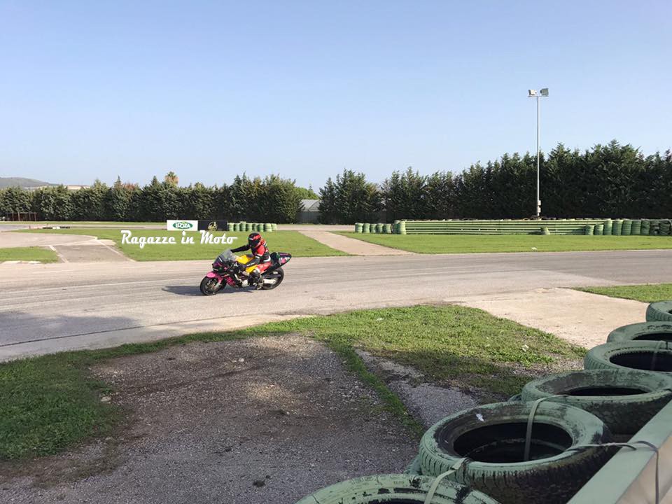 nostress_ragazze_in_moto