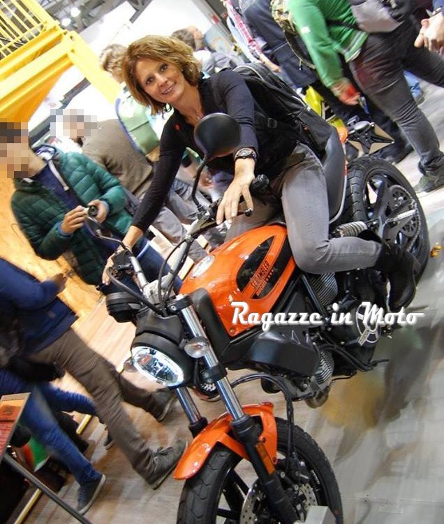 roberta_ragazze_in_moto