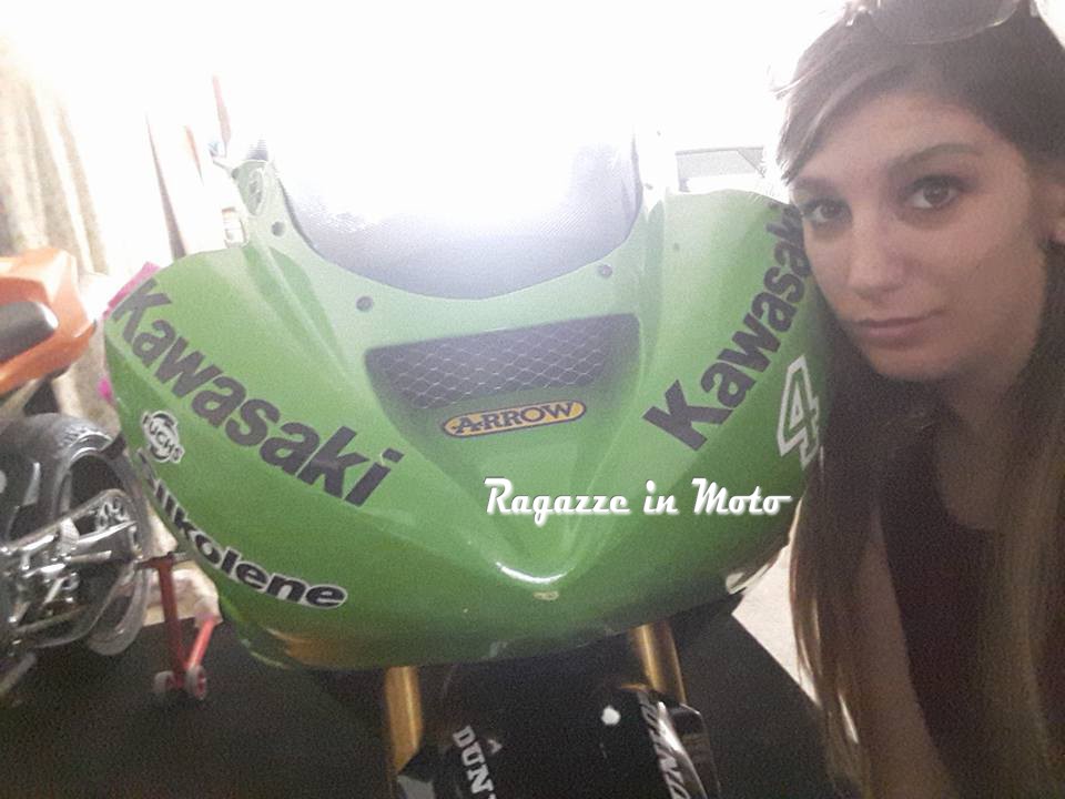 sara_ragazze_in_moto