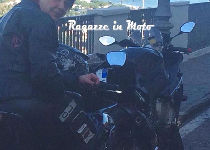 sonia_ragazze_in_moto