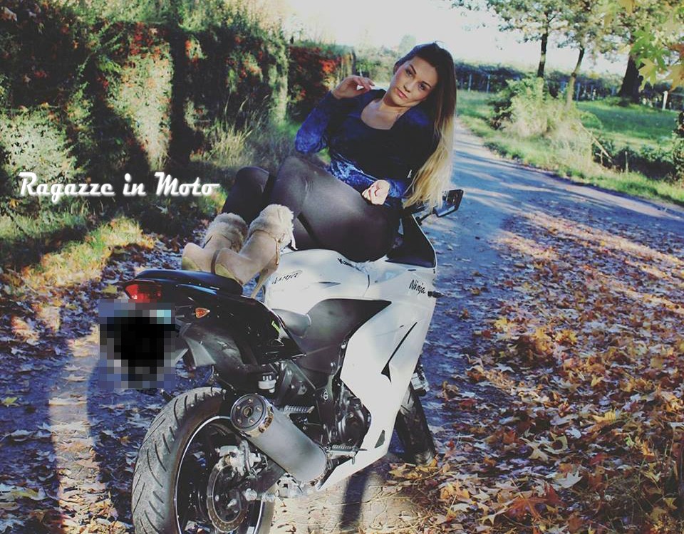 sonia_ragazze_in_moto