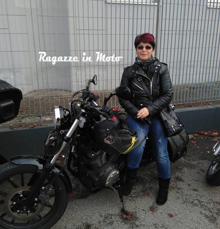 lorella_ragazze-in_moto