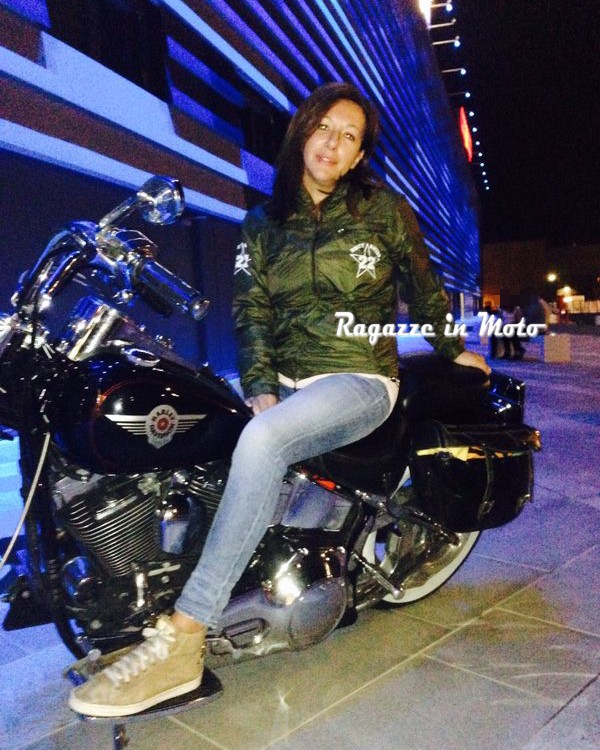 vania_ragazze_in_moto