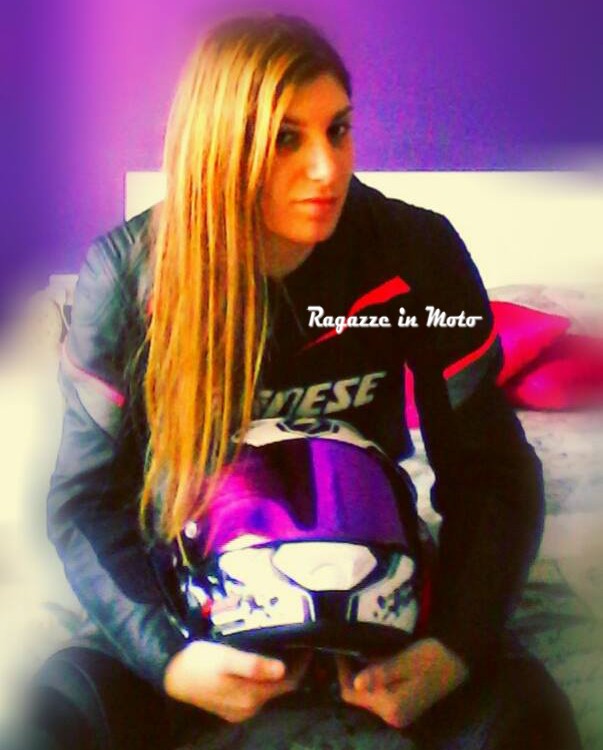 Sara_ragazze_in_moto