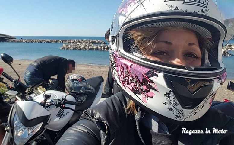 Rossella_ragazze-in_moto