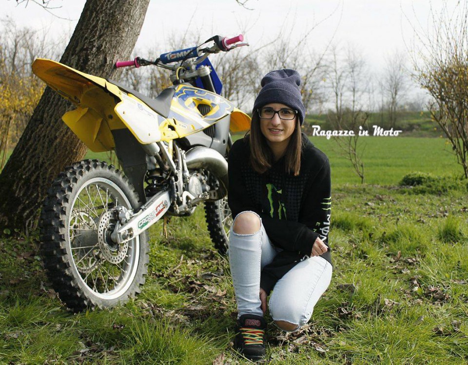 sara_ragazze_in_moto