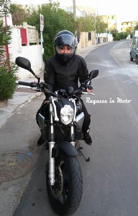 Loredana_ragazze_in-moto