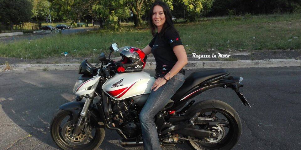 Maria_ragazze_in_moto