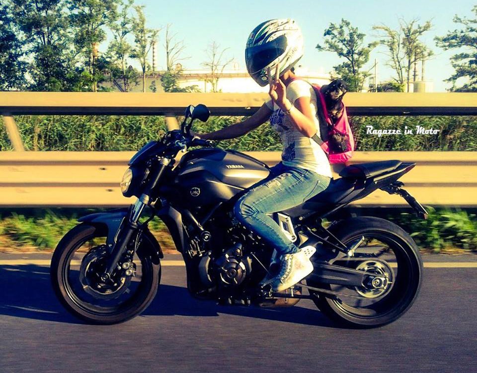 Sabina_ragazze_in_moto