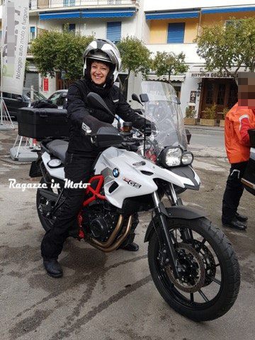 Simonetta_ragazze_in_moto
