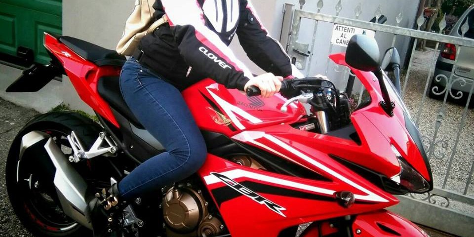 Sara_ragazze-in_moto