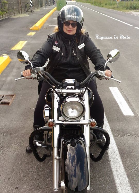 elisa_ragazze_in-moto