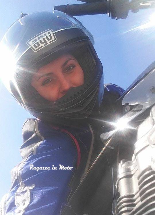 sabrina_ragazze-in_moto