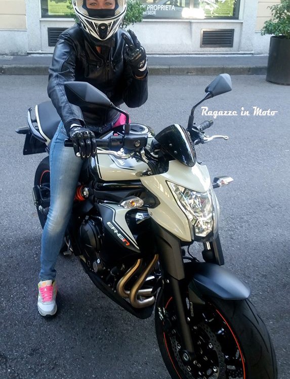 silvia_ragazze_in_moto