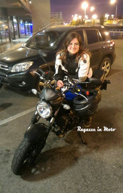 stefania-ragazze-in-moto