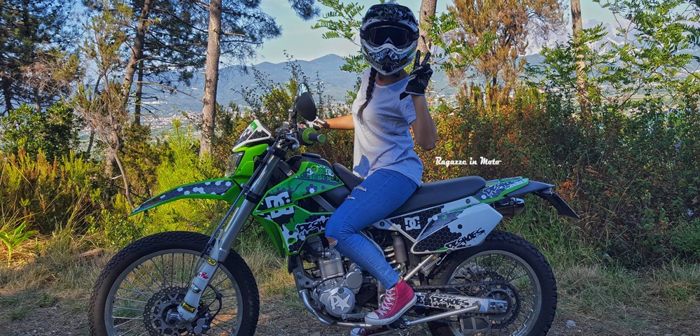 Alice_ragazze-in-moto