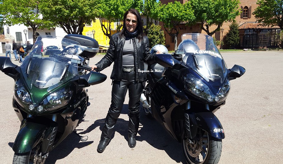 carla_ragazze_in_moto