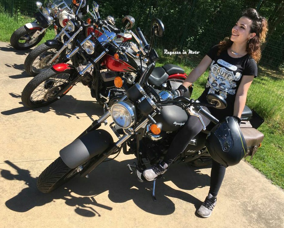 sara_ragazze_in_moto