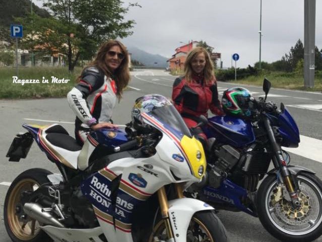 silvy_idy_ragazze_in_moto