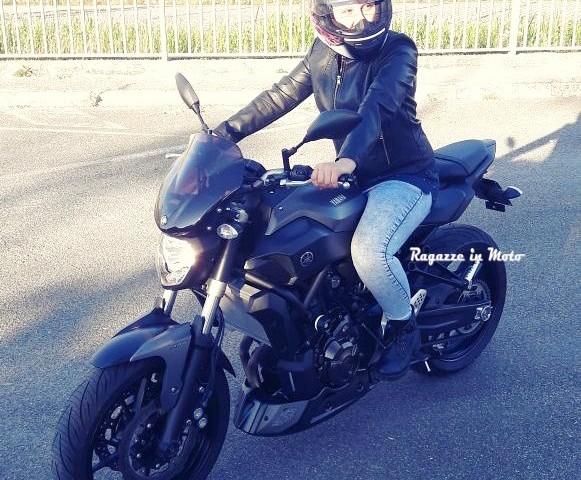 diana_ragazze_in_moto