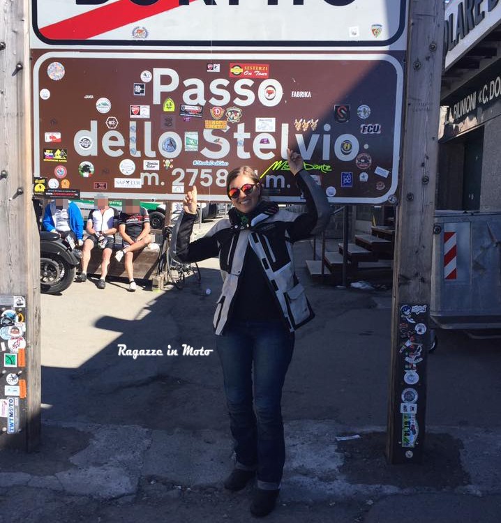 heavenly_ragazze-in-moto