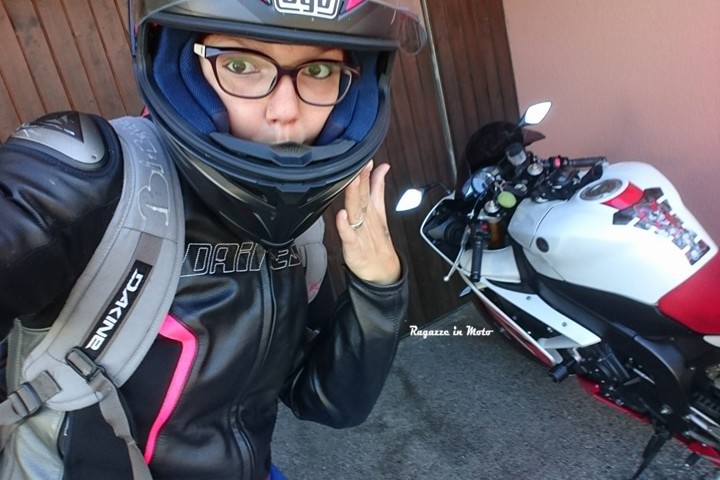 sandra_ragazze_in_moto