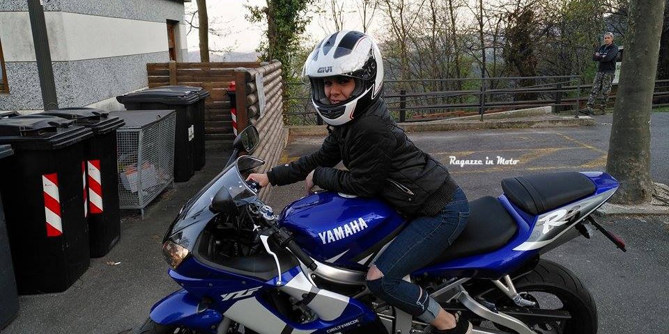 serena_ragazze-in_moto