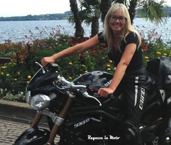 speedy_ragazze_in-moto