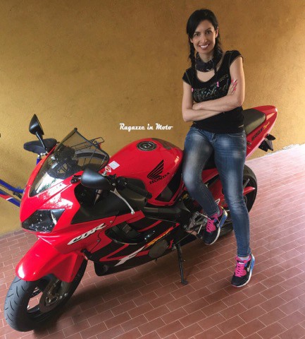 Ely_ragazze_in_moto