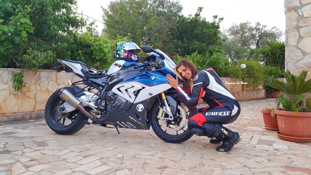 arianna_ragazze-in_moto_miniconcorso-1024x576