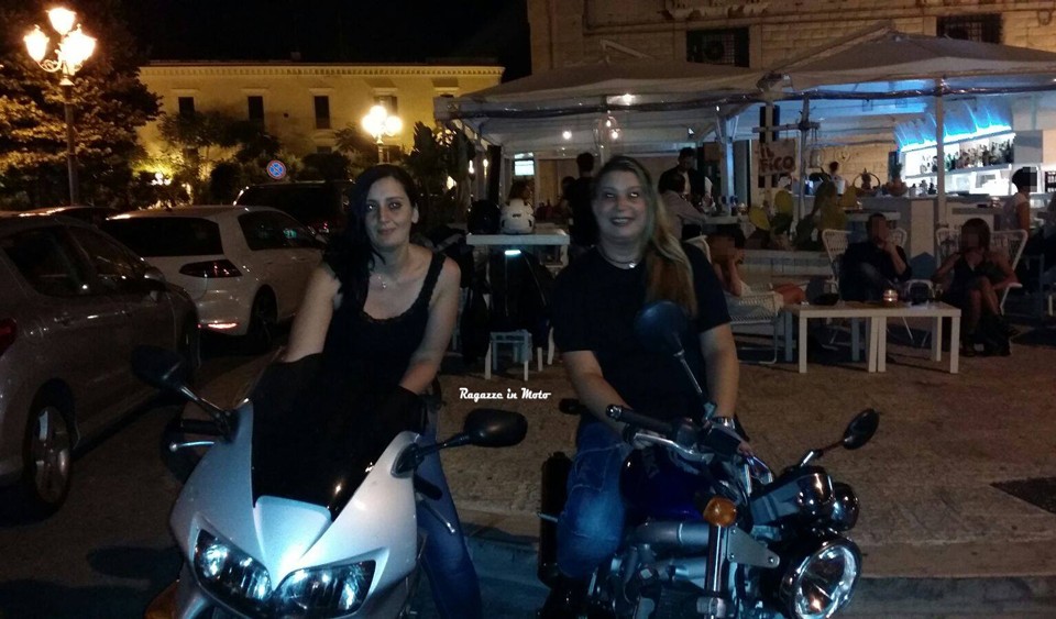 carmen_ragazze_in_moto