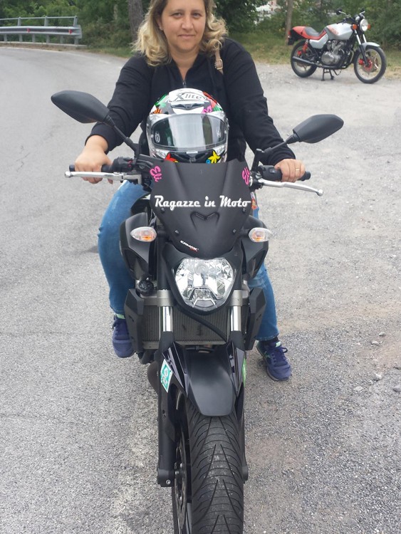 elisabetta_ragazze_in_moto