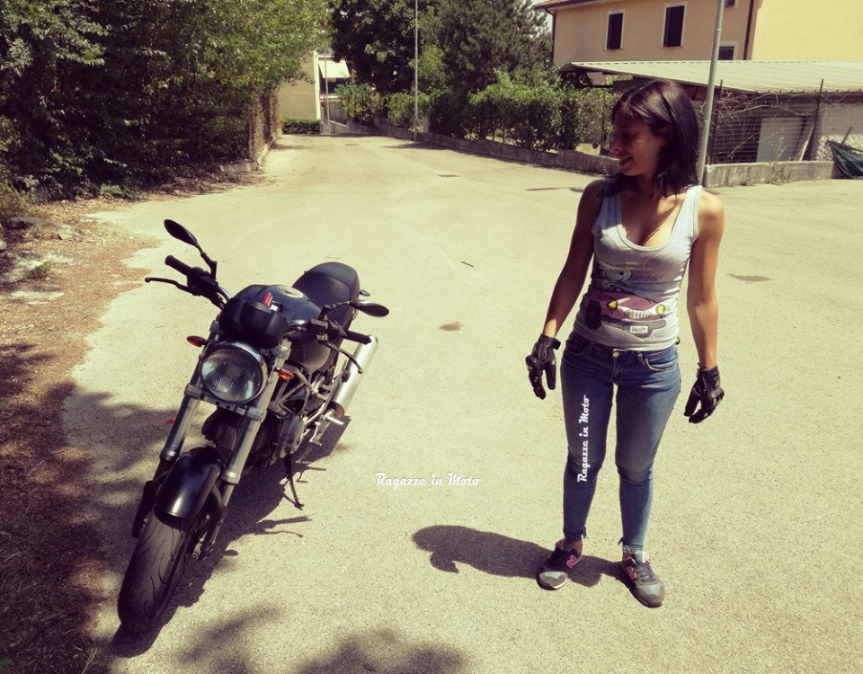 federica-ragazze_in_moto