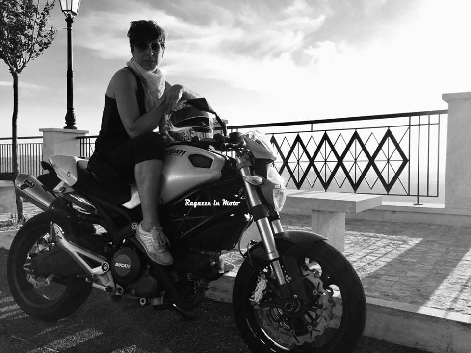 marialaura_ragazze-in_moto