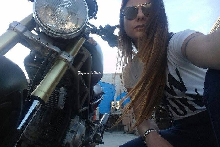 marianna_ragazze_in-moto