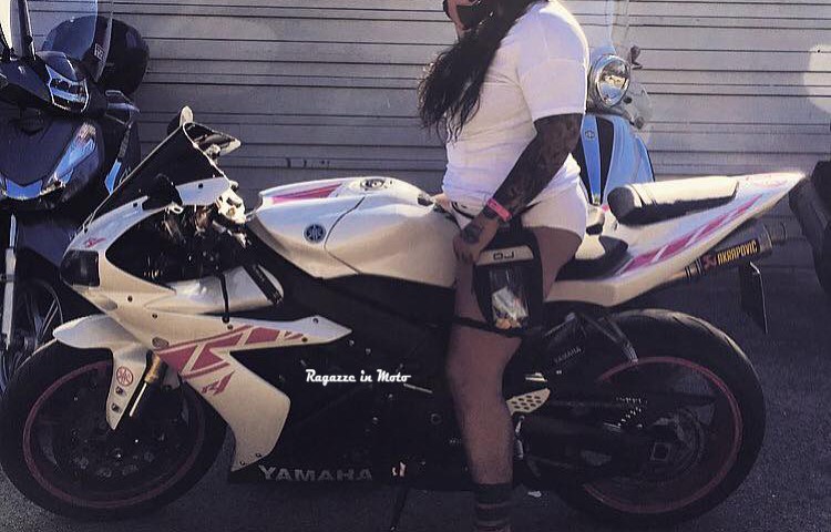 melania_ragazze-in_moto